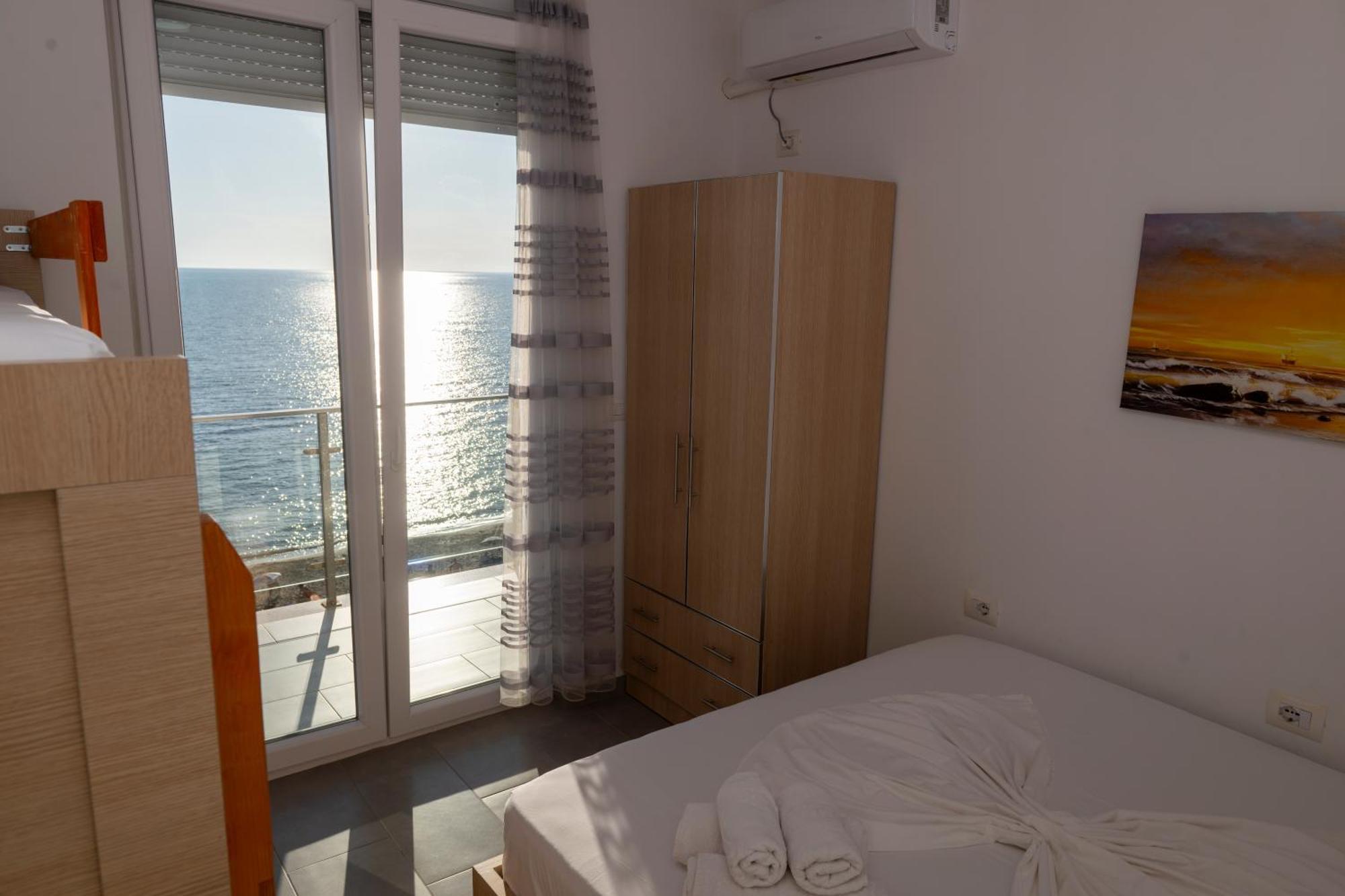 Roxhensi Apartment Shengjin Exterior photo