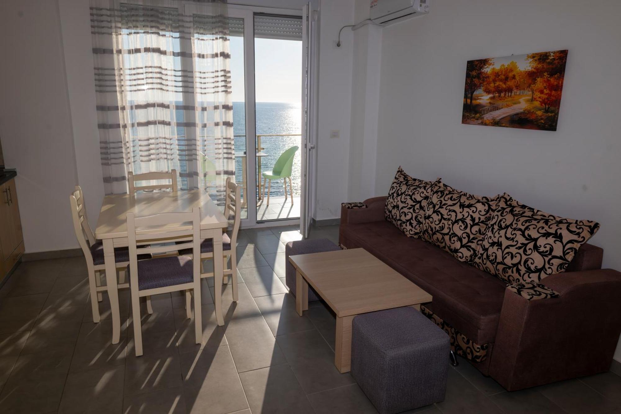 Roxhensi Apartment Shengjin Exterior photo